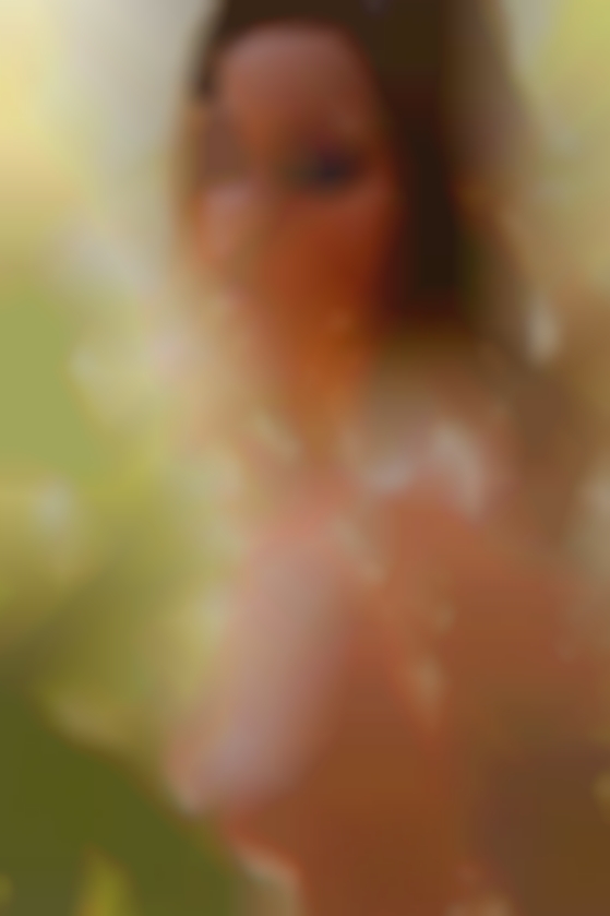 Girl ontop of guy kissing blog that together!